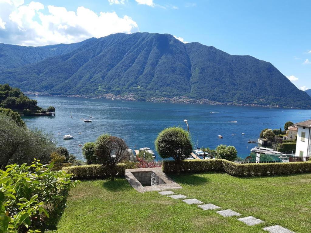 Big Apartment With Lake View And Two Bedrooms サーラ・コマチーナ エクステリア 写真