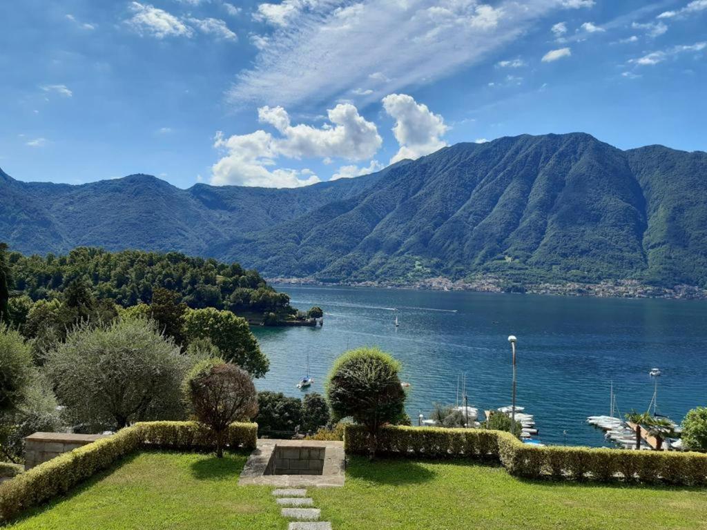Big Apartment With Lake View And Two Bedrooms サーラ・コマチーナ エクステリア 写真
