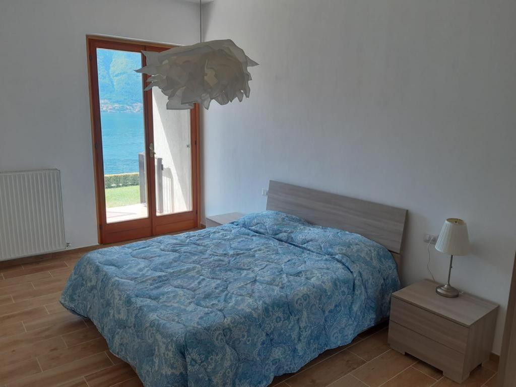 Big Apartment With Lake View And Two Bedrooms サーラ・コマチーナ エクステリア 写真